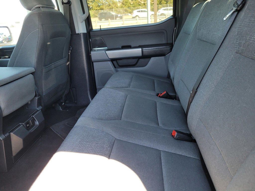صورة مصغرة 15 لـ 2025 FORD F-150 XLT