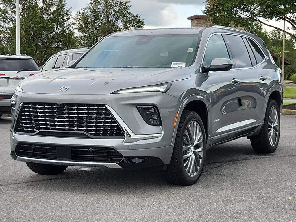 New 2026 Buick Enclave Avenir FWD