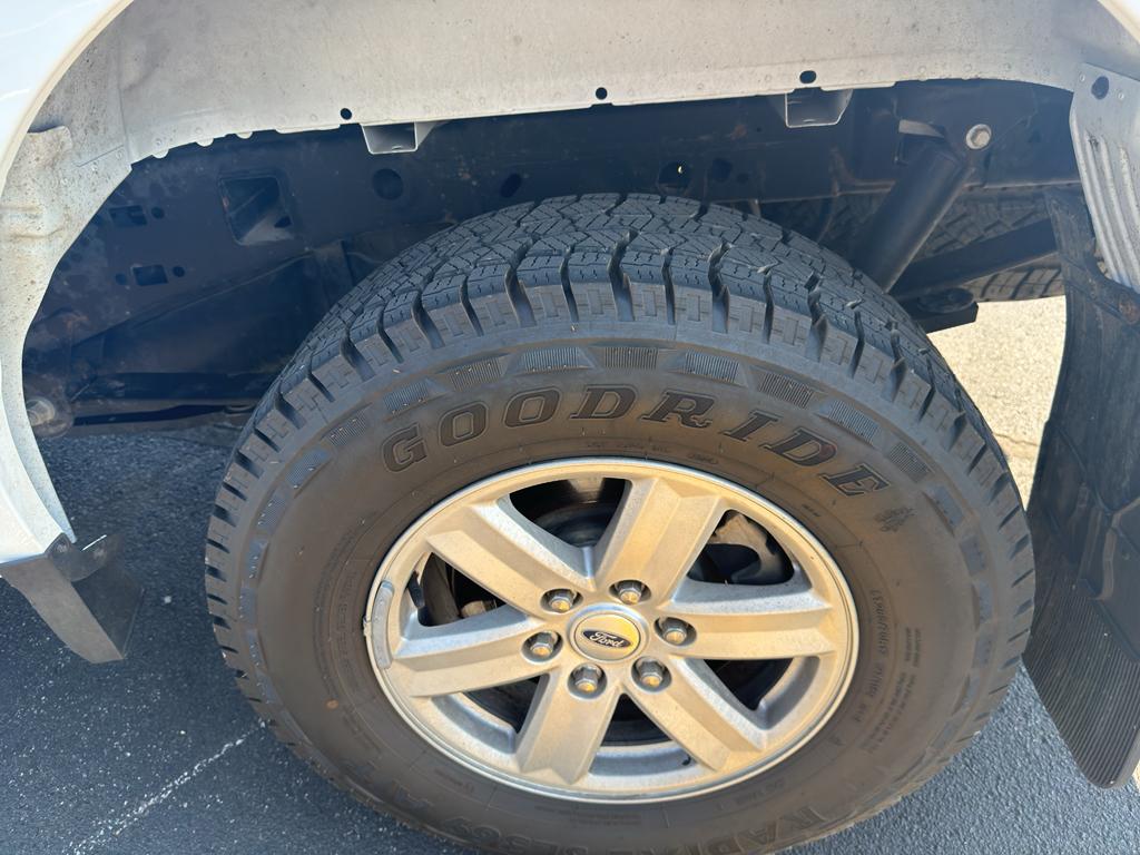 FORD F-150 XLT - 6