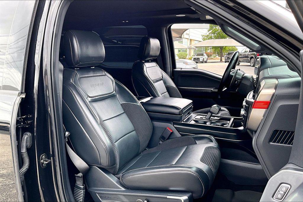 FORD F-150 RAPTOR - 10