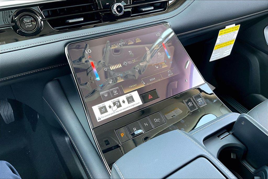 صورة مصغرة 27 لـ 2027 Infiniti QX80 LUXE