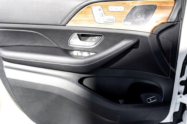 MERCEDES-BENZ GLE - 7