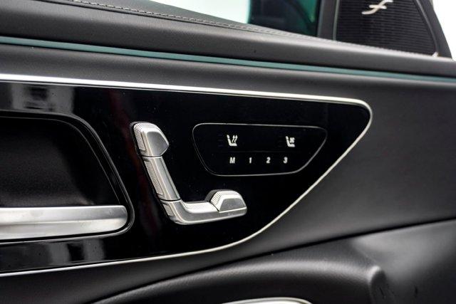 MERCEDES-BENZ E-CLASS - 8