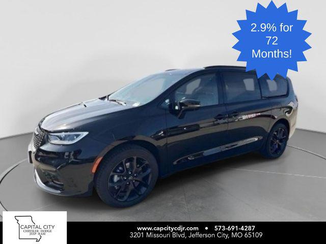 New 2026 Chrysler Pacifica L
