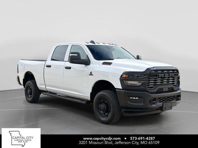 New 2026 RAM 2500 Tradesman Crew Cab 4x4 6'4' Box
