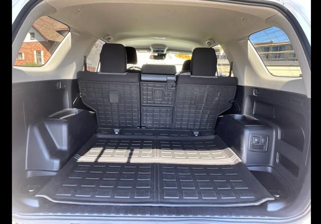 2020 Toyota 4RUNNER SR5 缩略图 32