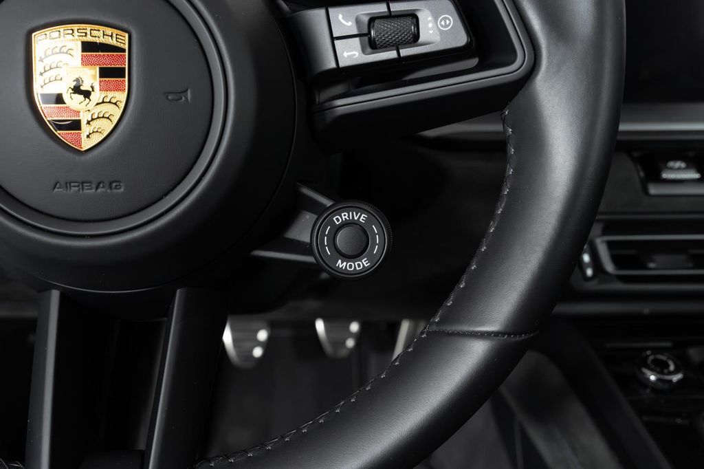 2022 Porsche 911 GT3 — миниатюра 39