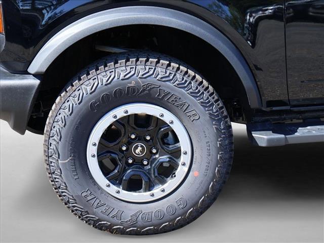 FORD BRONCO BASE - 10