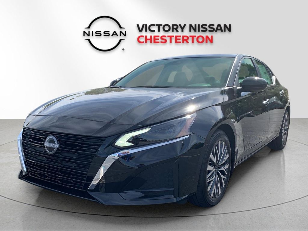 New 2025 Nissan Altima 2.5 SV