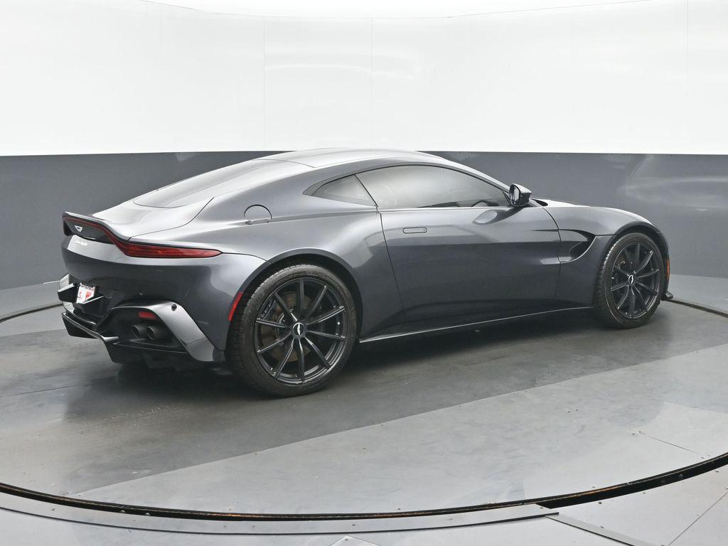 2020 Aston Martin VANTAGE BASE — фото 3