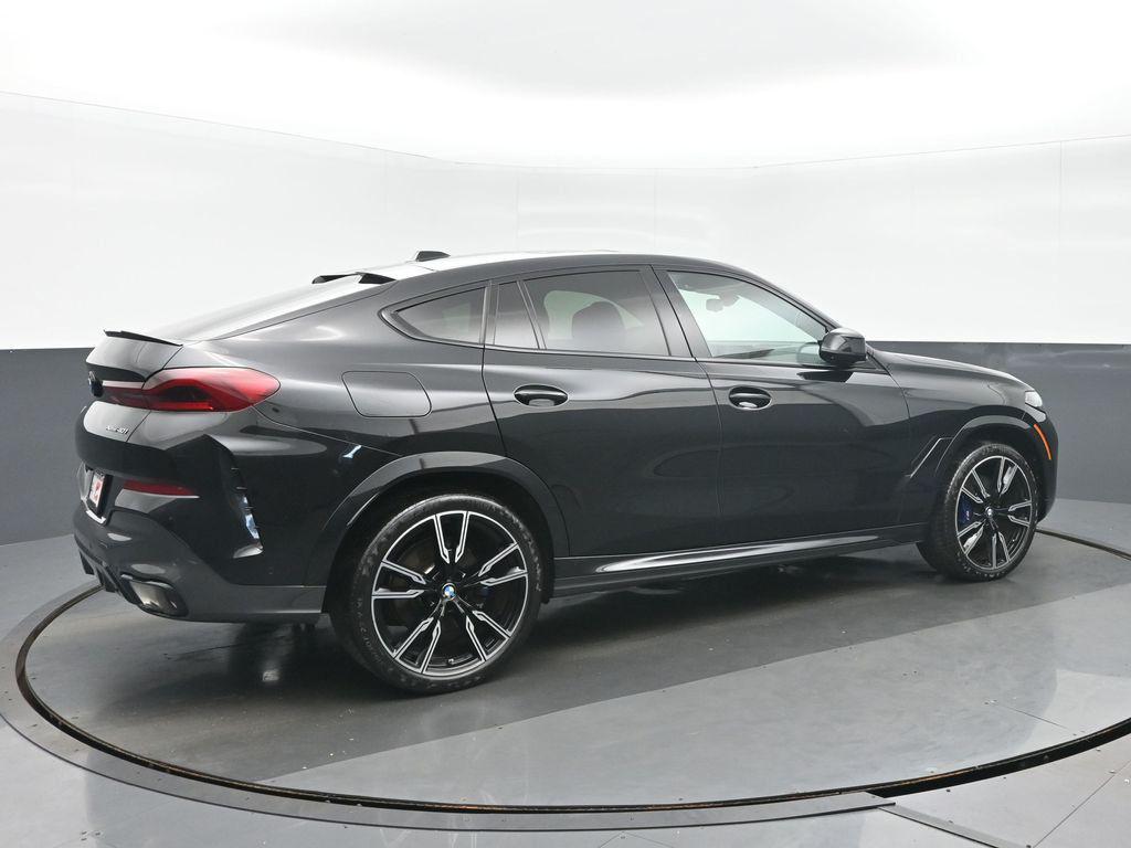 صورة 3 لـ 2024 BMW X6 XDRIVE40I
