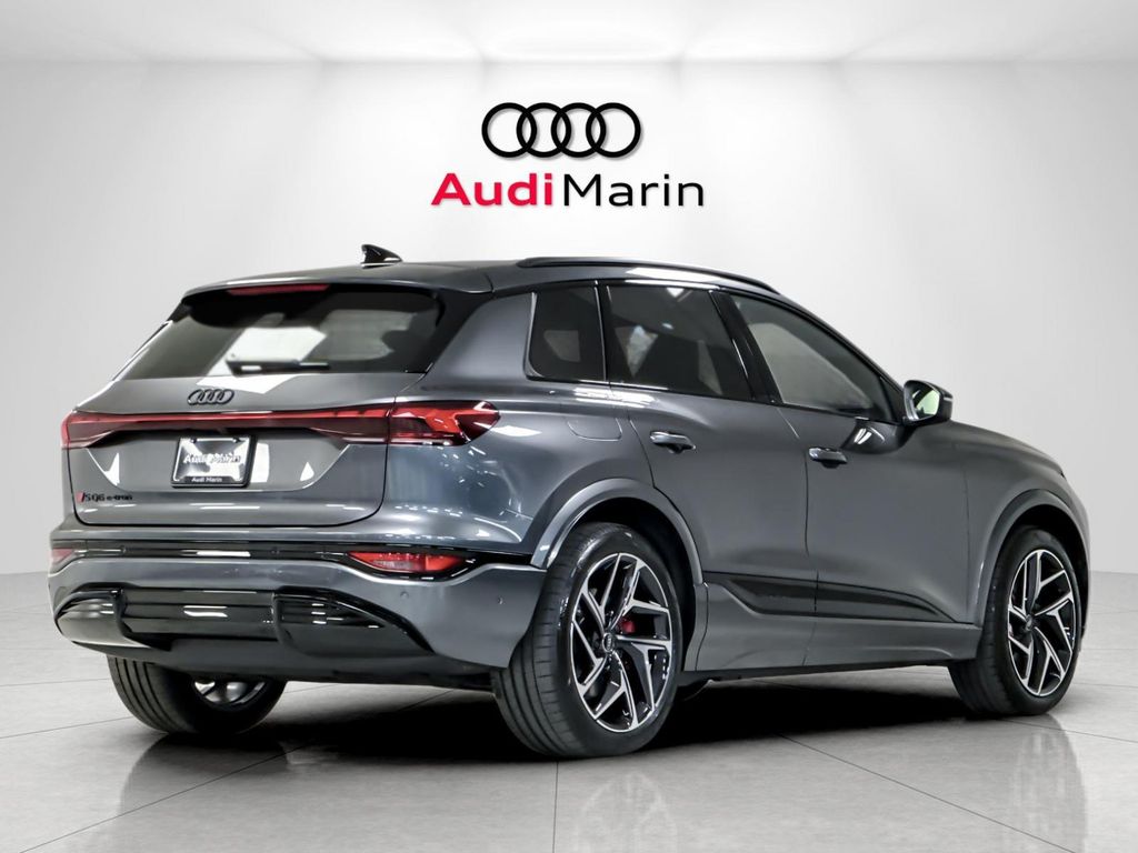 صورة 5 لـ 2027 AUDI SQ6 E-TRON PREMIUM PLUS QUATTRO