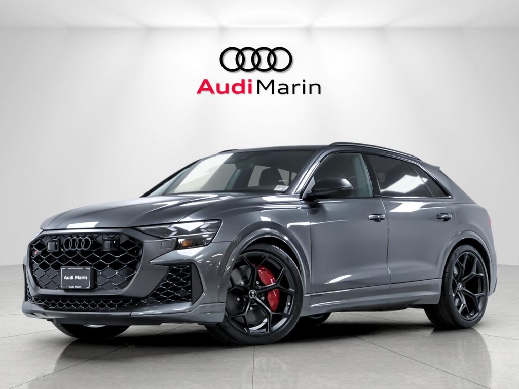 New 2026 Audi RS Q8 4.0T