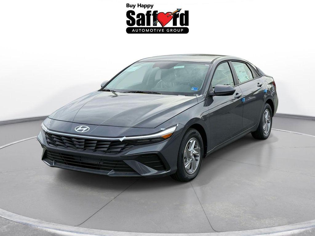 New 2026 Hyundai ELANTRA SE