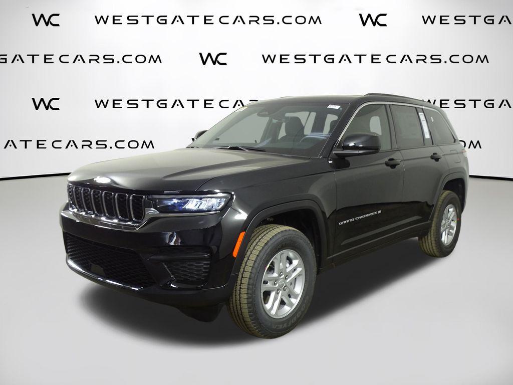 New 2025 Jeep Grand Cherokee Laredo