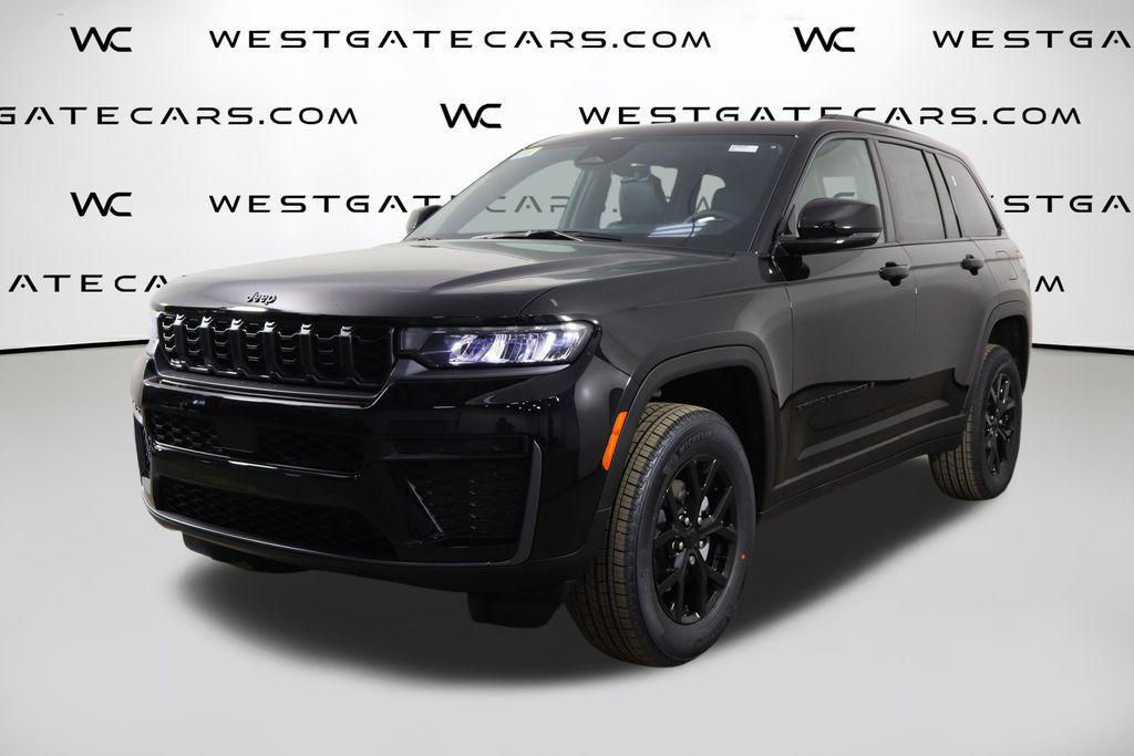 New 2026 Jeep Grand Cherokee Altitude