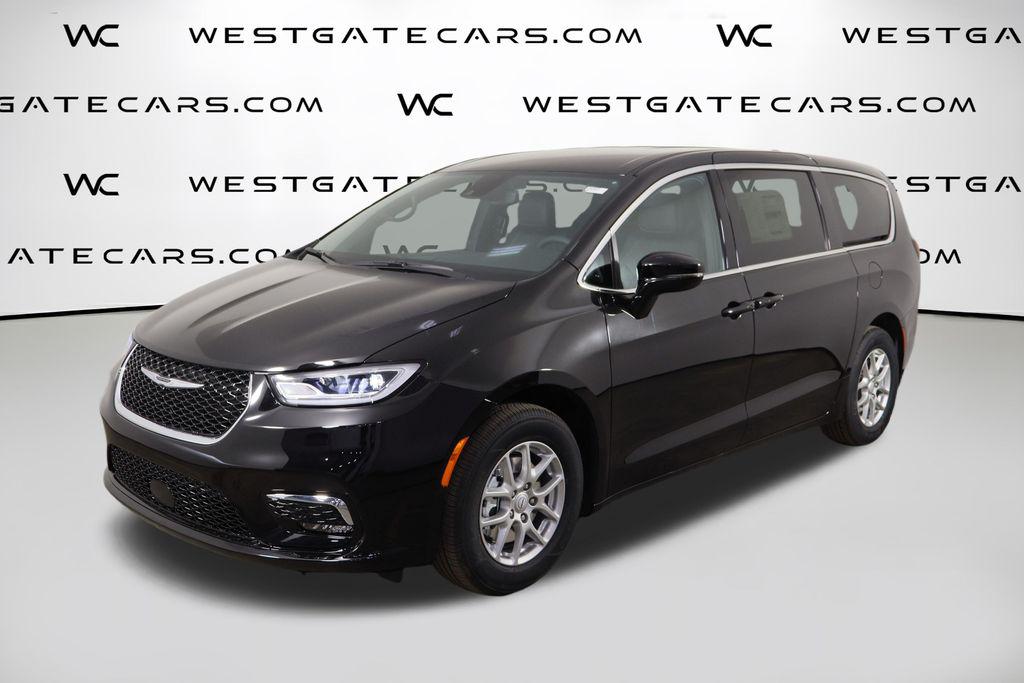 New 2026 Chrysler Pacifica L