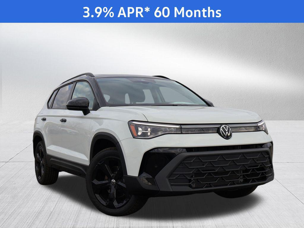 New 2026 Volkswagen Taos SE Black