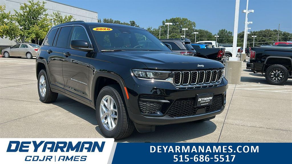 New 2026 Jeep Grand Cherokee Laredo