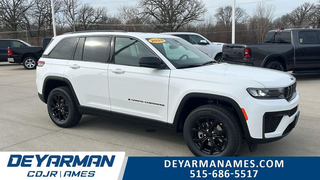 New 2026 Jeep Grand Cherokee Altitude