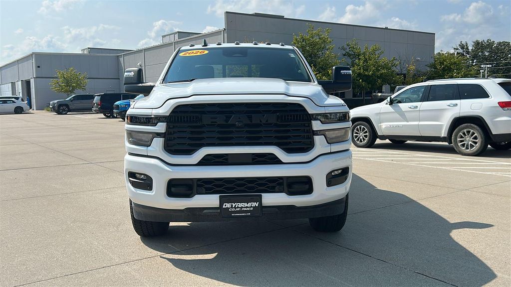 صورة 9 لـ 2026 RAM 2500 BIG HORN CREW CAB 4X4 6'4' BOX