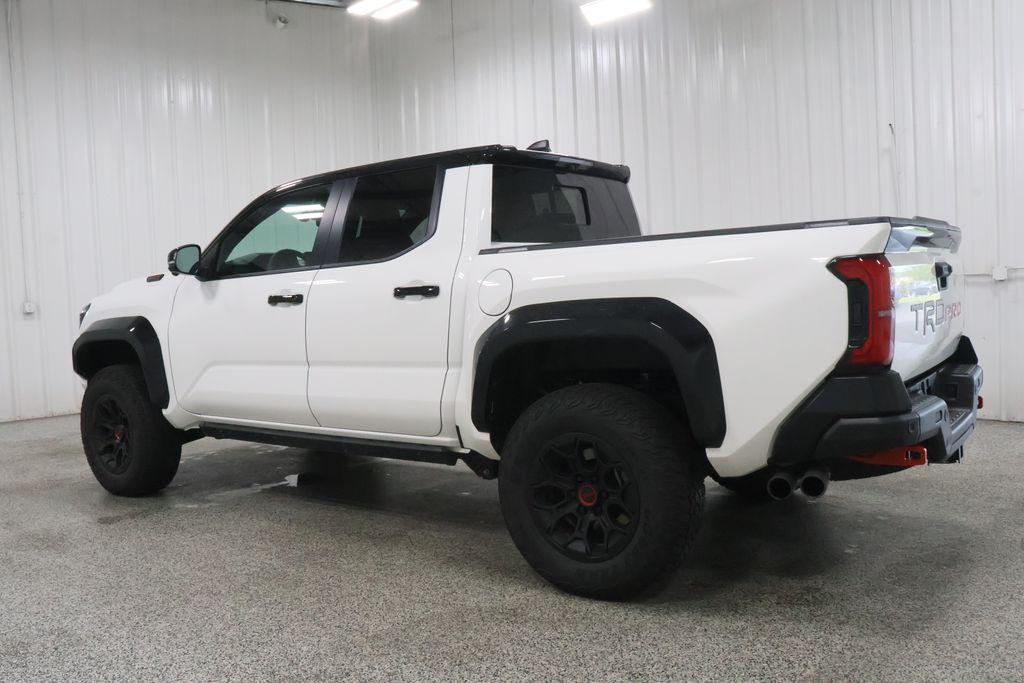 2026 Toyota TACOMA HYBRID TRD PRO 照片 3