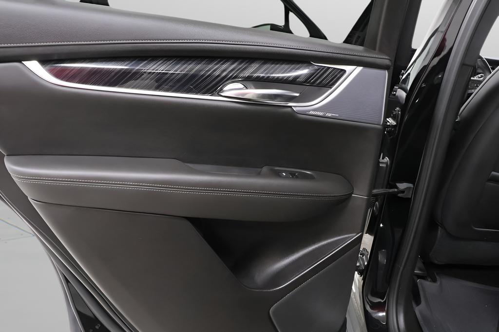 2024 Cadillac XT6 PREMIUM LUXURY AWD thumbnail 26