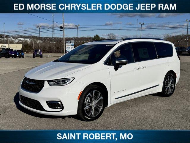 New 2026 Chrysler Pacifica Pinnacle
