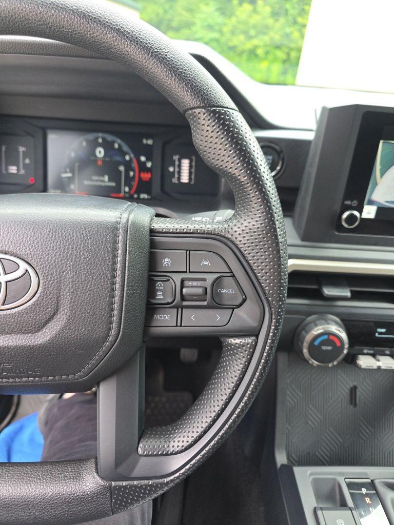 2025 Toyota TACOMA SR — миниатюра 24