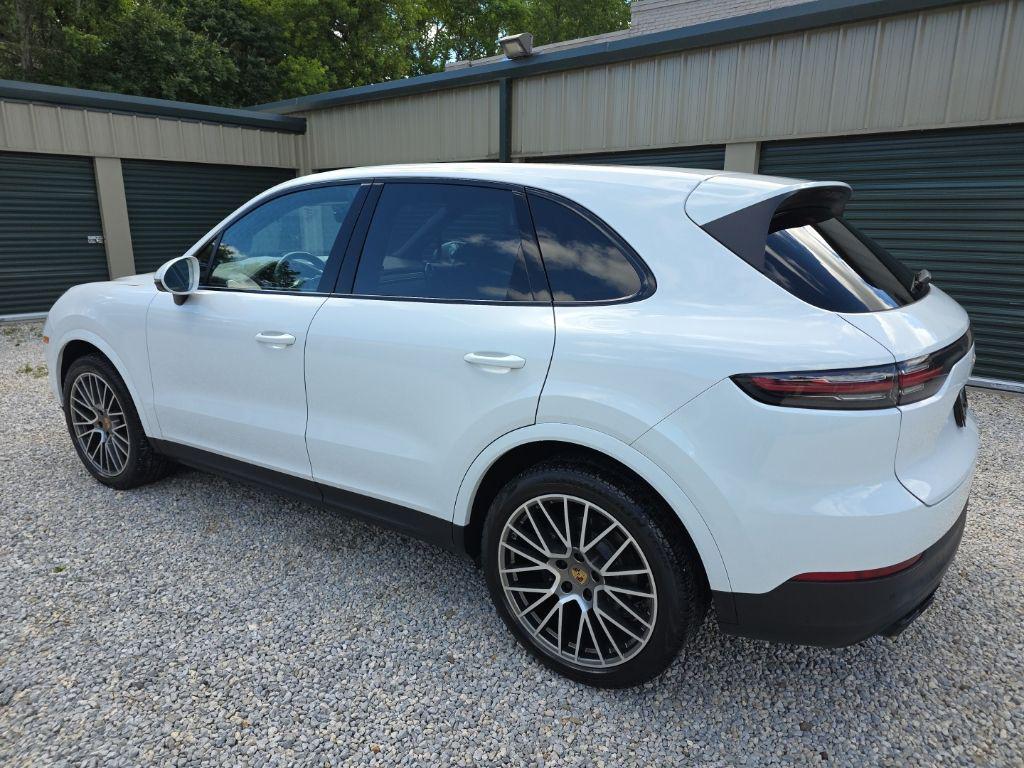 2023 Porsche CAYENNE PLATINUM EDITION 照片 3