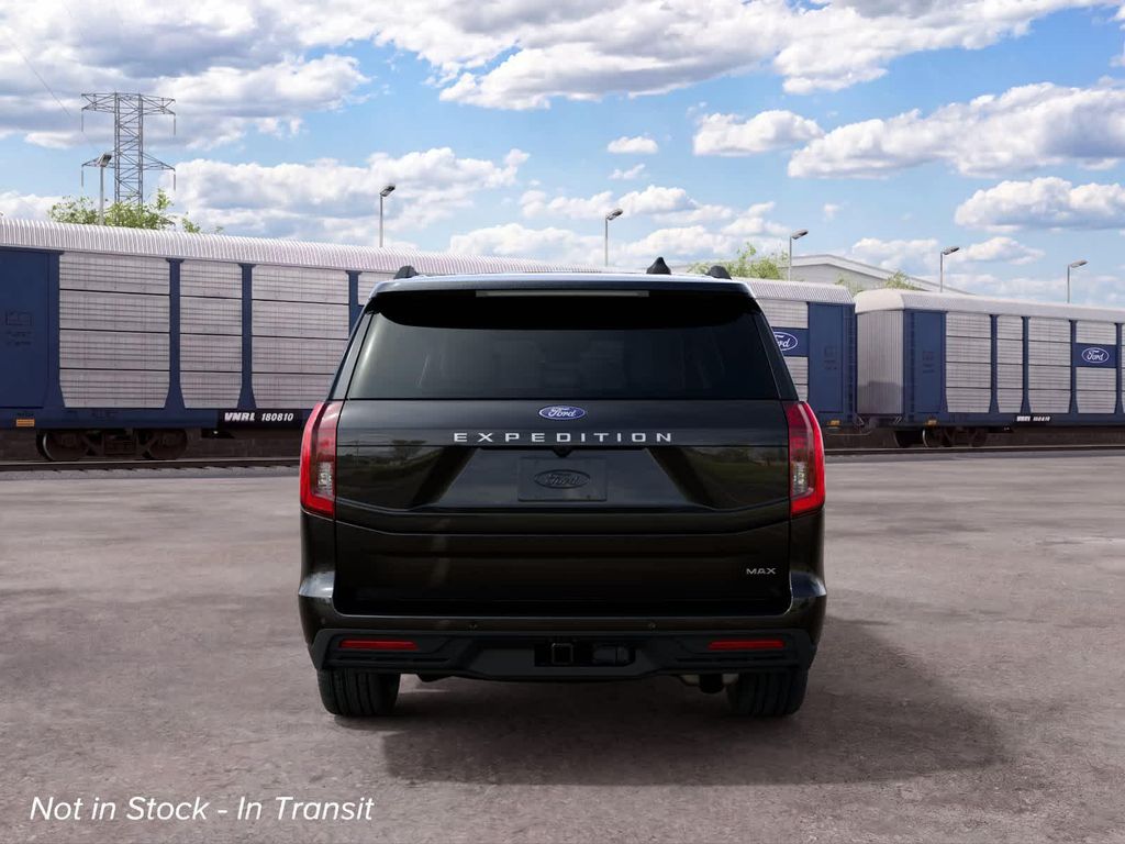 صورة 7 لـ 2027 FORD EXPEDITION MAX ACTIVE 4X2