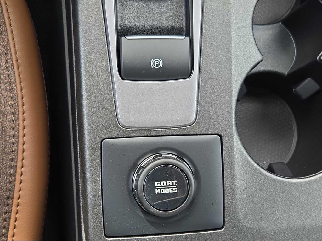 2026 FORD BRONCO SPORT OUTER BANKS 缩略图 24