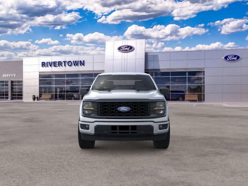 صورة 4 لـ 2026 FORD F-150 STX