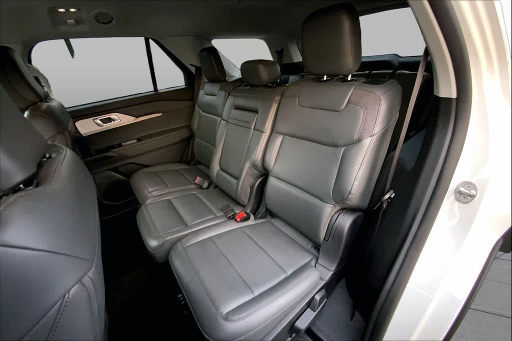 صورة مصغرة 20 لـ 2025 FORD EXPLORER ACTIVE
