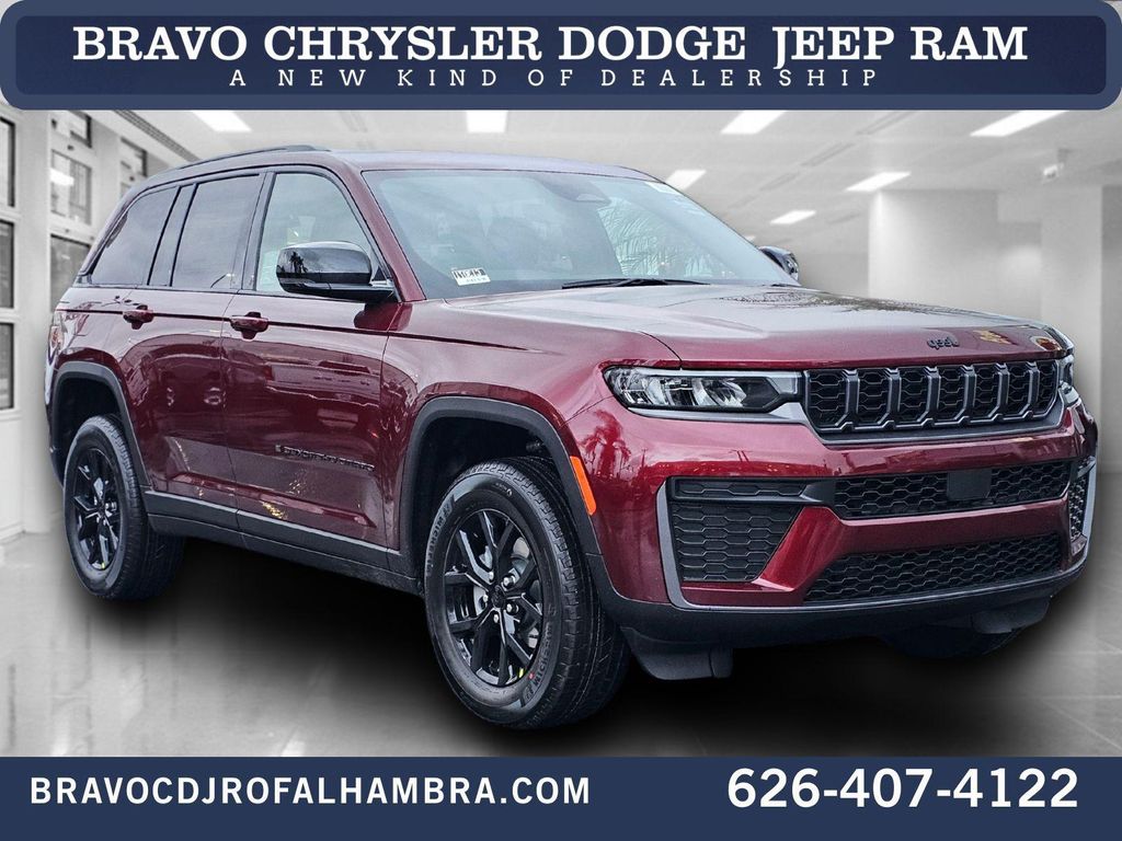 New 2026 Jeep Grand Cherokee Altitude