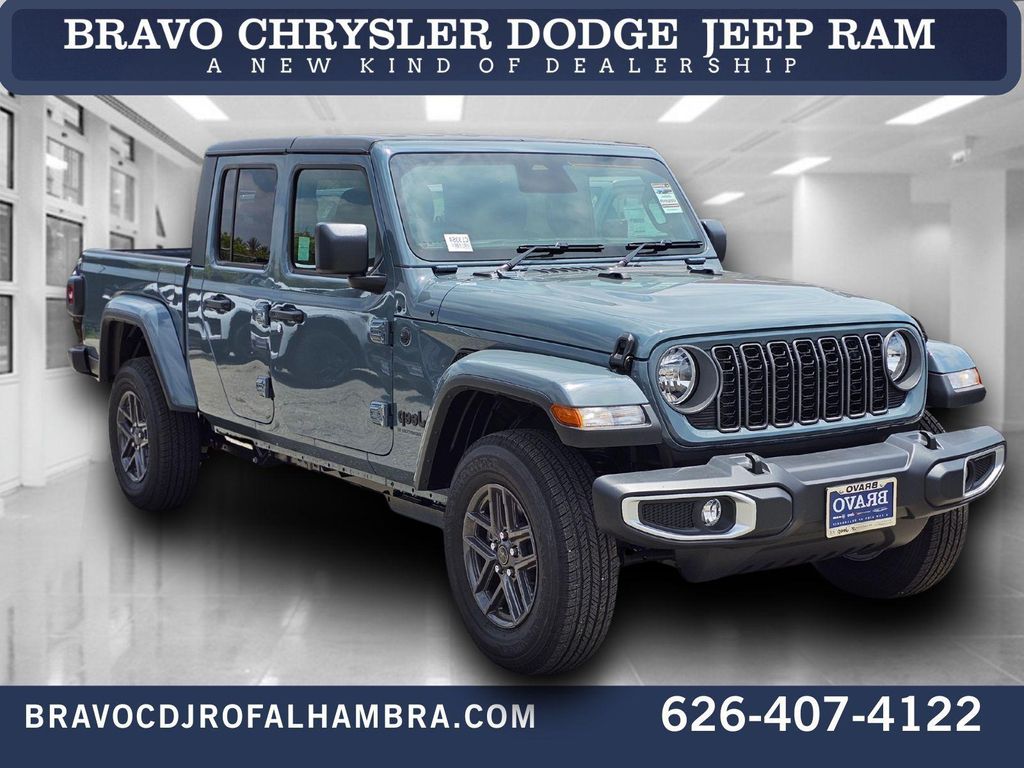 New 2026 Jeep Gladiator Sport S