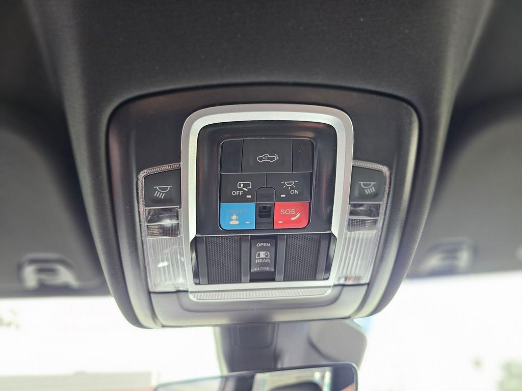 2026 RAM 1500 REBEL 缩略图 19