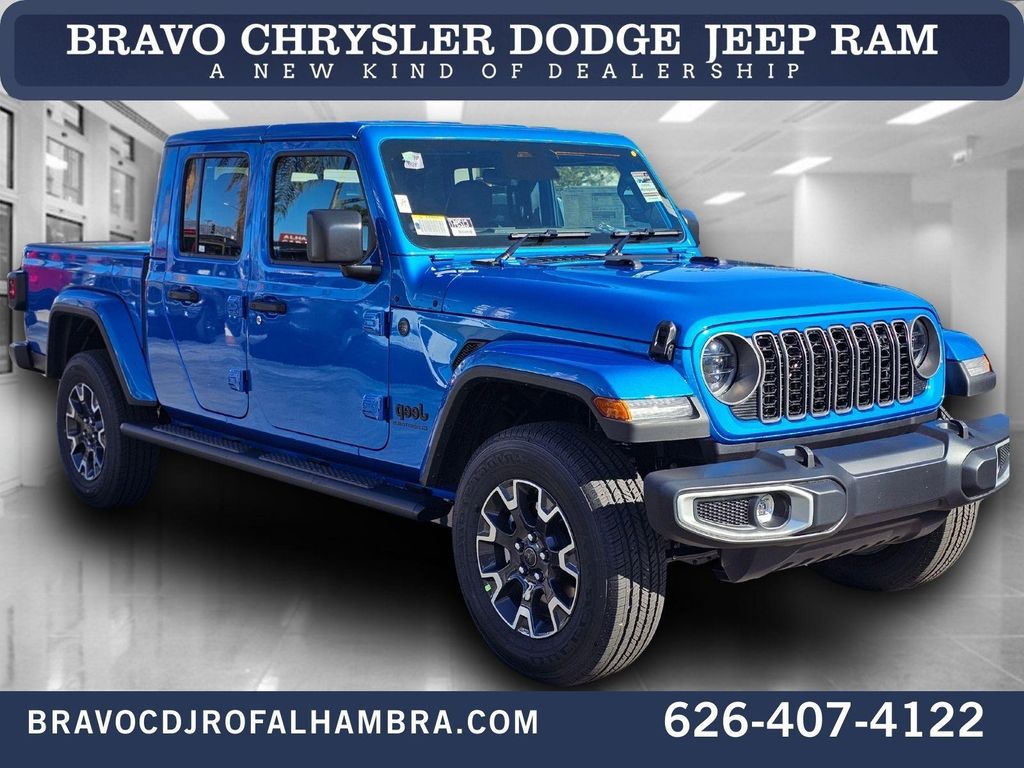 New 2026 Jeep Gladiator Sahara 4x4
