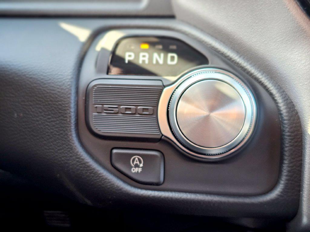 2026 RAM 1500 LARAMIE — миниатюра 15