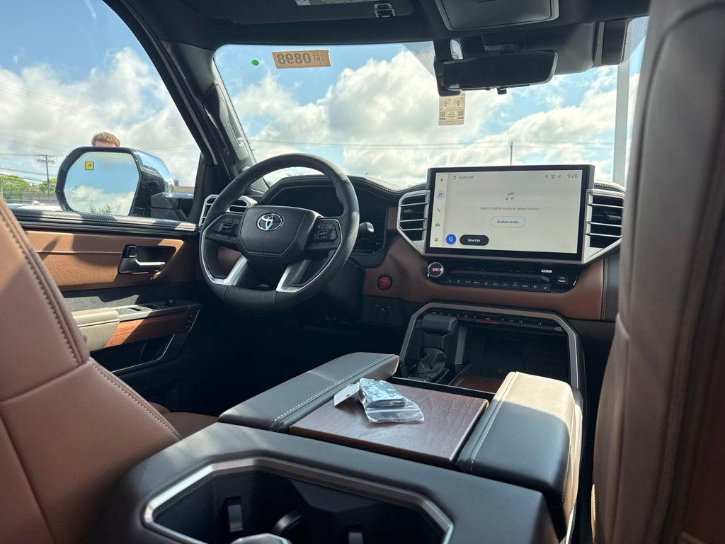 صورة مصغرة 18 لـ 2026 Toyota SEQUOIA 1794 EDITION