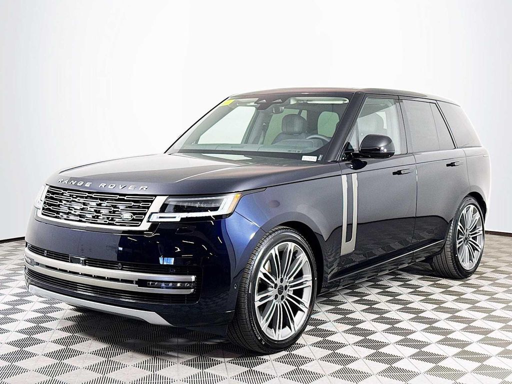 New 2026 Land Rover Range Rover P400 SE