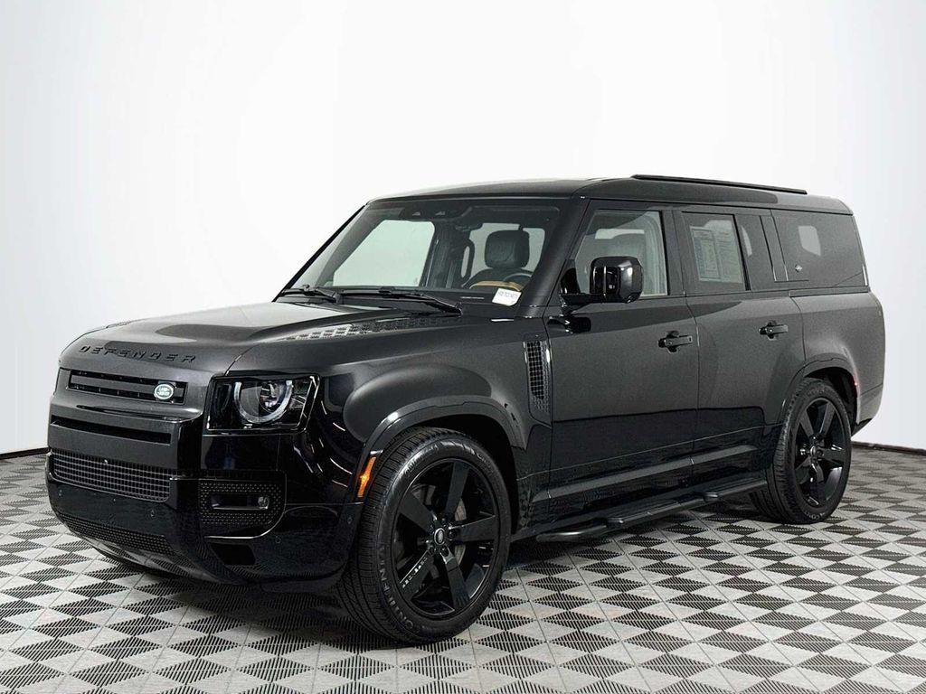 صورة 1 لـ 2024 LAND Rover DEFENDER 130 P400 X-DYNAMIC SE