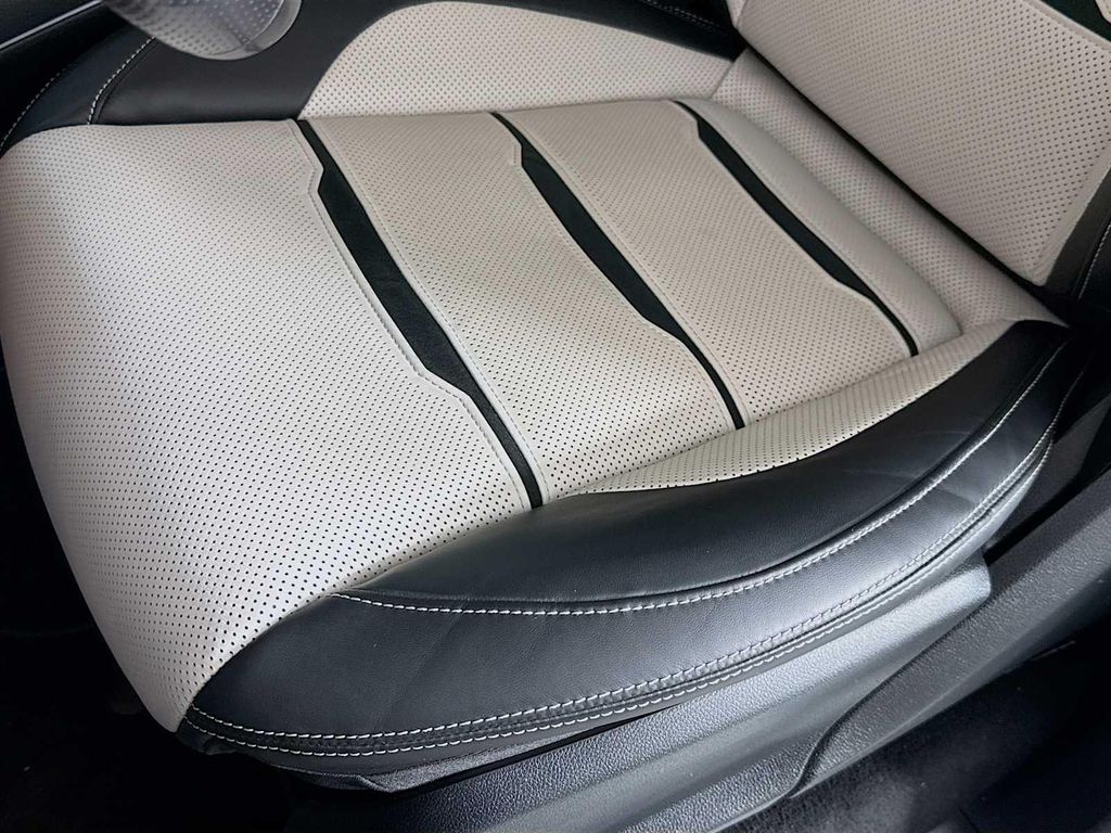 صورة مصغرة 22 لـ 2025 Mercedes-BENZ AMG G 63 4MATIC