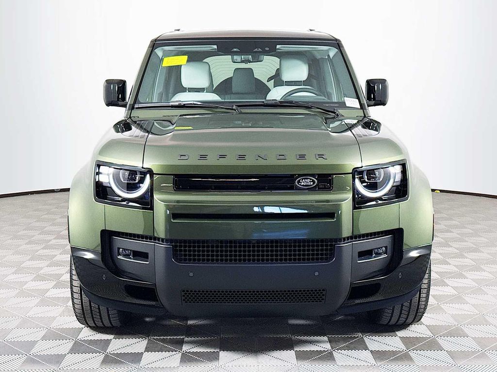 2026 LAND Rover DEFENDER P400 X-DYNAMIC SE — фото 2