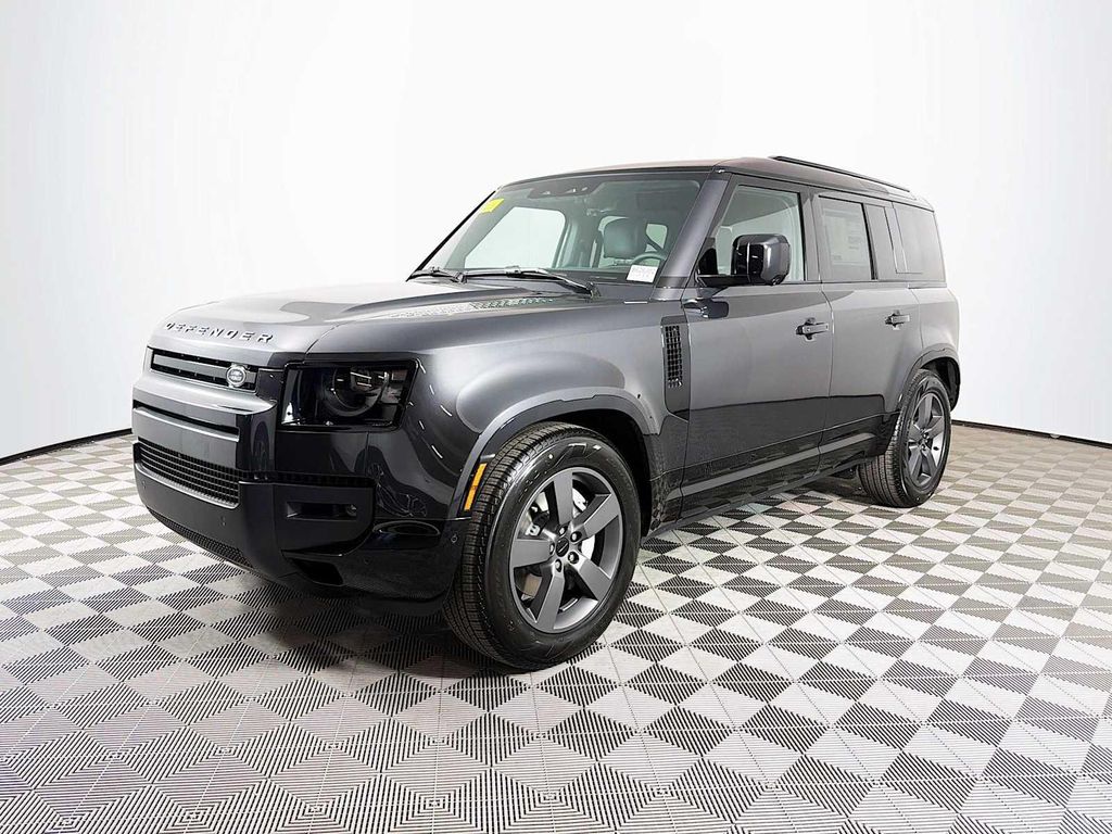 New 2026 Land Rover Defender P400 X-Dynamic SE