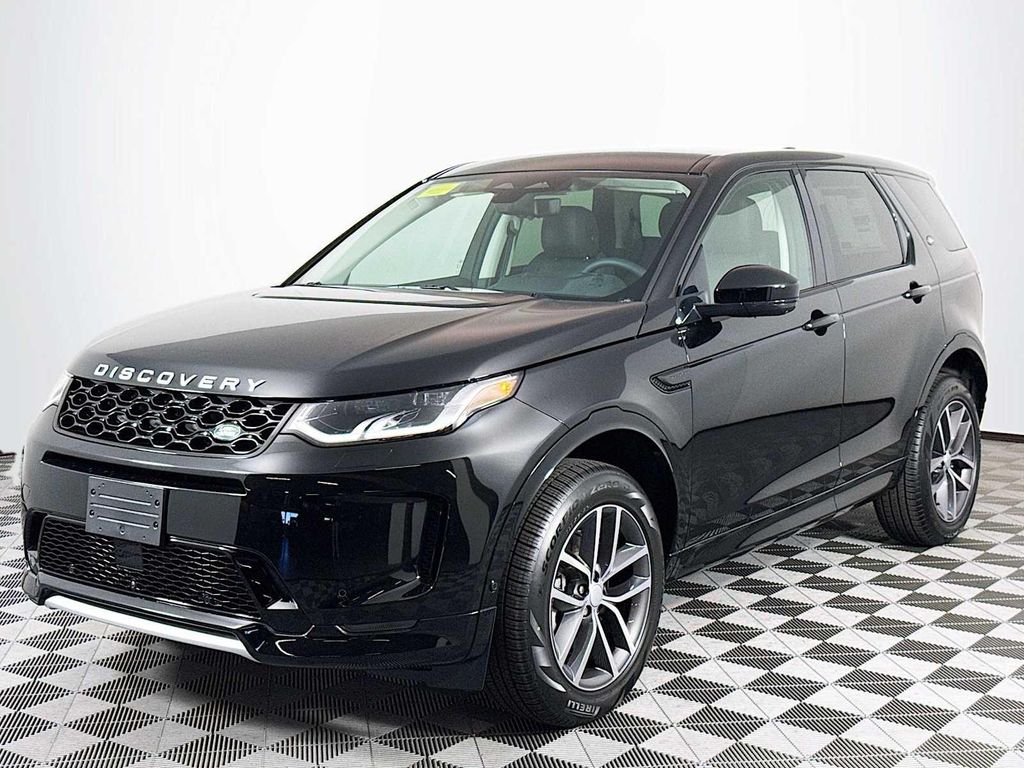 New 2025 Land Rover Discovery Sport S