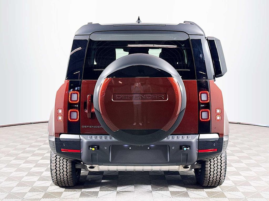 صورة 6 لـ 2026 LAND Rover DEFENDER P400 X-DYNAMIC SE