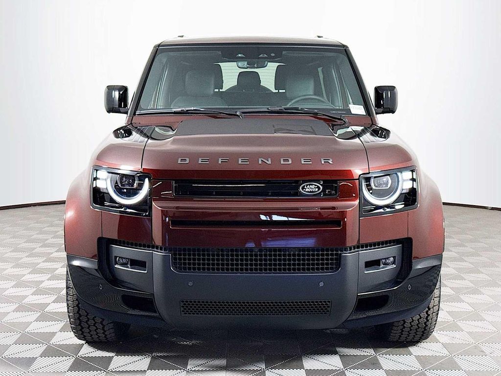 صورة 2 لـ 2026 LAND Rover DEFENDER P400 X-DYNAMIC SE