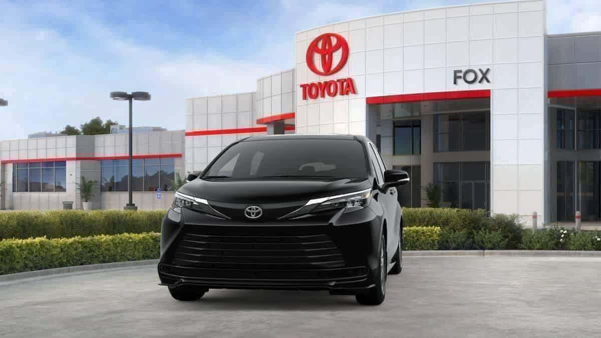 صورة مصغرة 18 لـ 2026 Toyota SIENNA LE