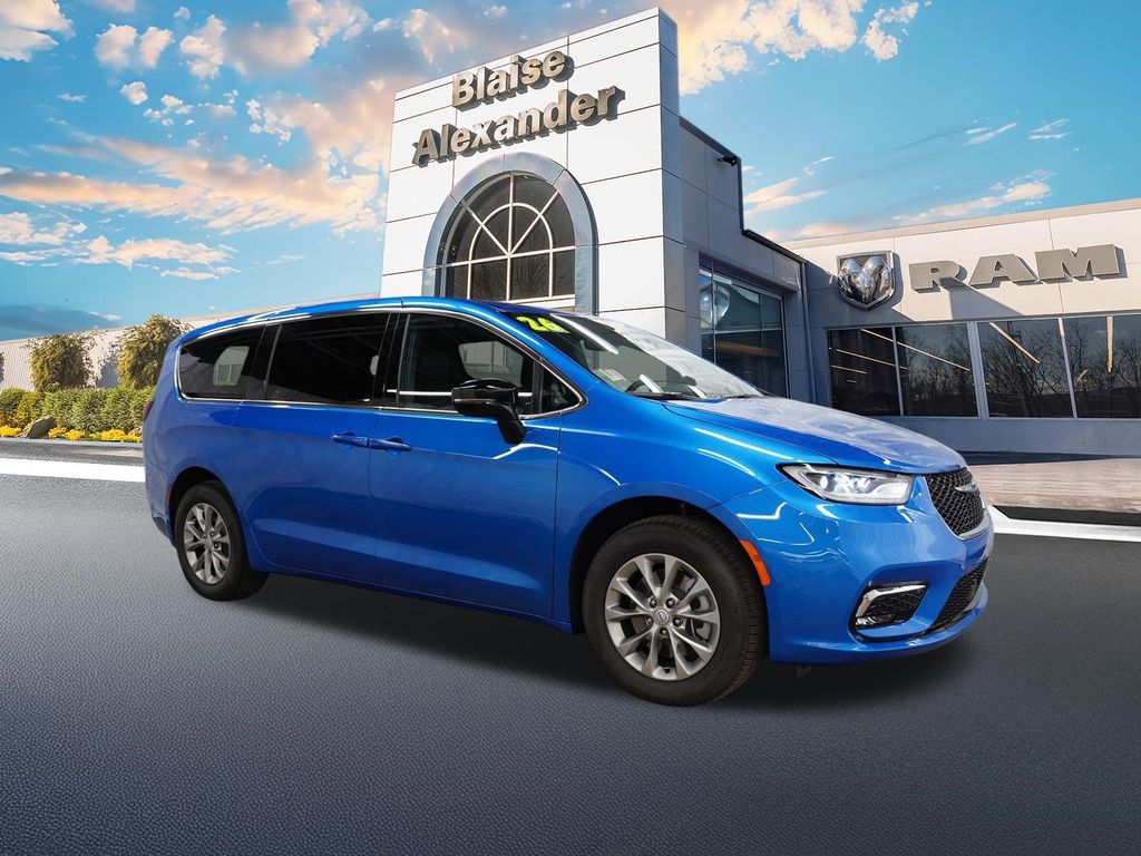 New 2026 Chrysler Pacifica L